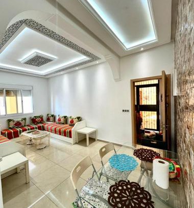 Hjar Ennhal Apartment | Cozy Apartment Steps from the Beach with Parking Available