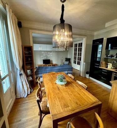 Notre-Dame-des-Champs Apartment | Cozy 2-Bedroom Apartment in the Heart of Paris