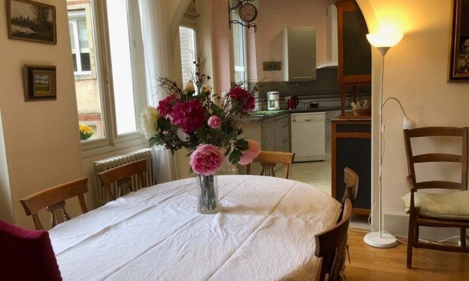 Poitiers Apartment | Characterful Apartment in the Heart of Poitiers with Spa
