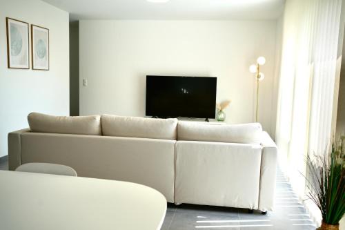 Vaux-sur-Sure Apartment | Charming Family-Friendly Appartement de charme Awaits You