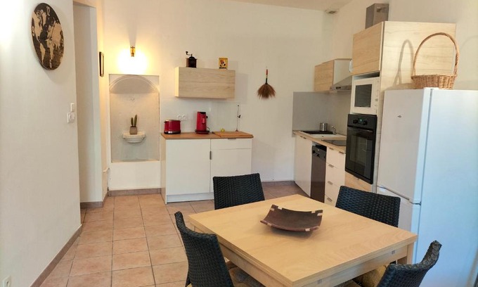 Vers-Pont-du-Gard Apartment | Charming Appartement de charme - Rated 9.2/10 & Family Friendly