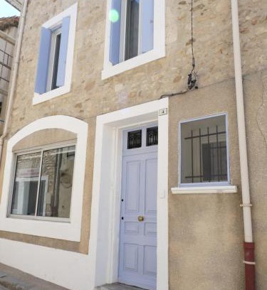 Peyriac-de-Mer Apartment | Oceanfront Retreat: Appartement de la Callade Awaits