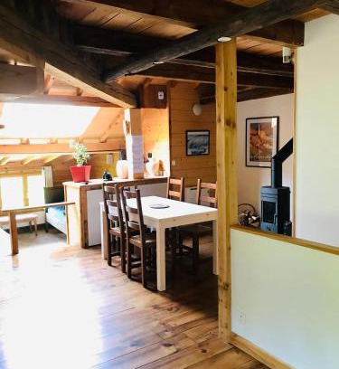 Forville Apartment | Mountain Retreat in Briançon: Rated 9.3/10 & Family-Friendly