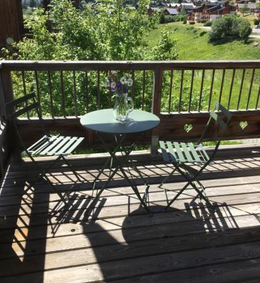 La Toussuire Apartment | Cozy Appartement des Cimes with Pool & Pet-Friendly Options