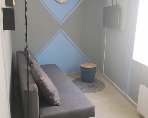 Thiers Apartment | Pet-Friendly Design Apartment with Great Guest Reviews