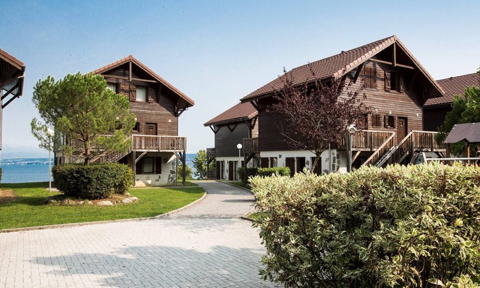 Evian-les-Bains Condo | Cozy Lakeview Apartment with Pool & Family-Friendly Amenities