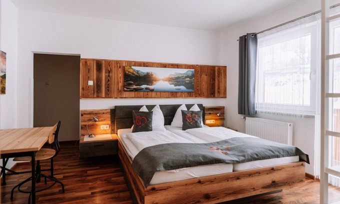 Spital am Pyhrn Cottage | Cozy Appartement with Kitchen & Breakfast at Gasthof Gruber