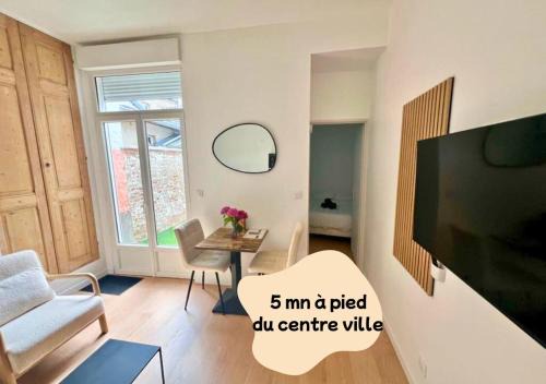 Abbeville Apartment | Appartement en rez de chaussée avec extérieur