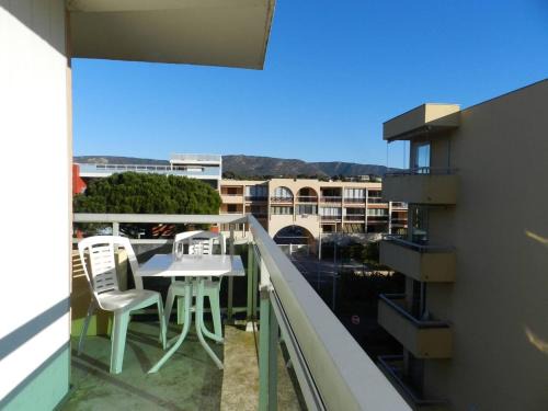 La Faviere Apartment | Family-Friendly 3-Room Apartment Near Beach in Bormes-les-Mimosas