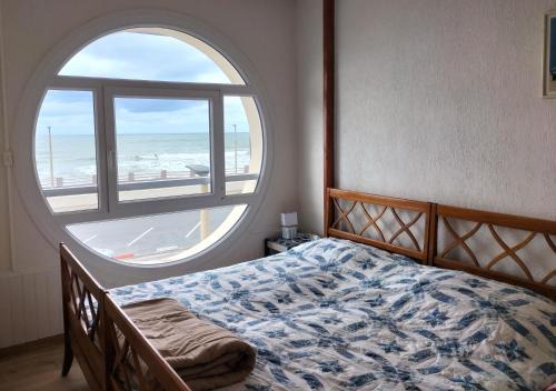 Quend-Plage-les-Pins Apartment | Oceanfront Appartement with Scenic Views for Memorable Stays