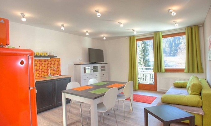 Feld am See Bed & Breakfast | Relaxing Garden Apartment - Klamberghof Burgstaller Retreat
