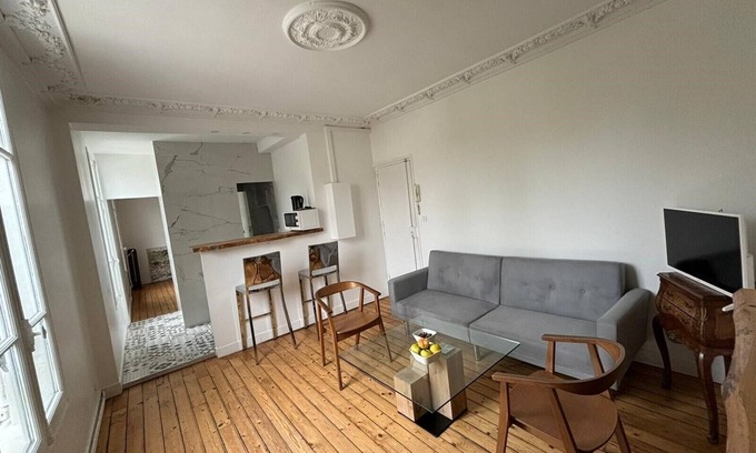 Bois-Colombes Apartment | Tranquil Two-Bedroom Retreat in the Heart of the City