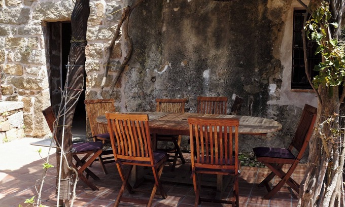 Belvedere-Campomoro Apartment | Cozy Garden Apartment in Traditional Corsican Home