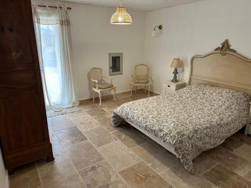 Mirabel-aux-Baronnies Apartment | Charming Appartement Provençal: Pet & Child Friendly Haven