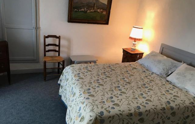 Villemoisan Apartment | Pet & Child Friendly Appartement with a 7.6 Rating