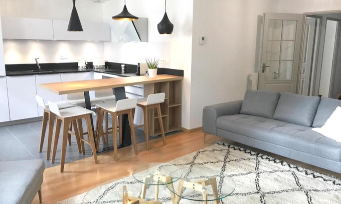 Saint-Jean-de-Luz City Center Apartment | Oceanfront Appartement Gambetta with Great Guest Rating