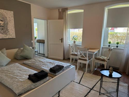 Ortslage Trotha Apartment | Family-Friendly Appartement "Hannes" with Parking Included