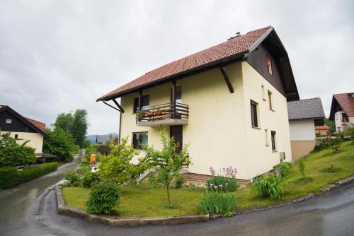 Zasip Apartment | Cozy Apartment in Zasip with Furnished Terrace