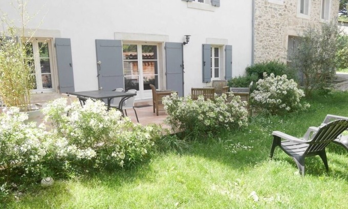 Comigne Apartment | Cozy Independent Apartment with Terrace & Pet-Friendly Perks
