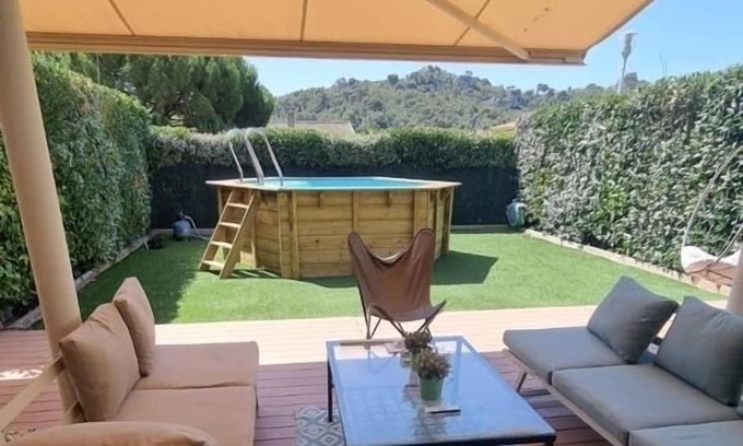 Le Rove Apartment | Serene Appartement with Pool Access in Le Rove, Côte Bleue