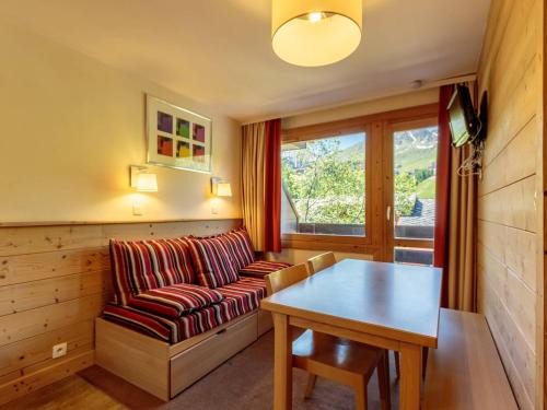 Plagne 1800 Apartment | Cozy Appartement La Plagne-Tarentaise for 4 with Pool Access