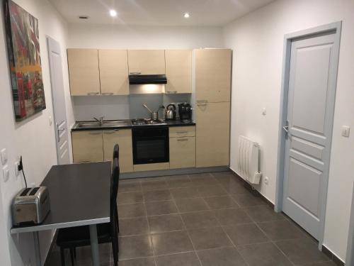 La Tour-du-Pin Apartment | Comfortable Appartement la Gare: Ideal for Families
