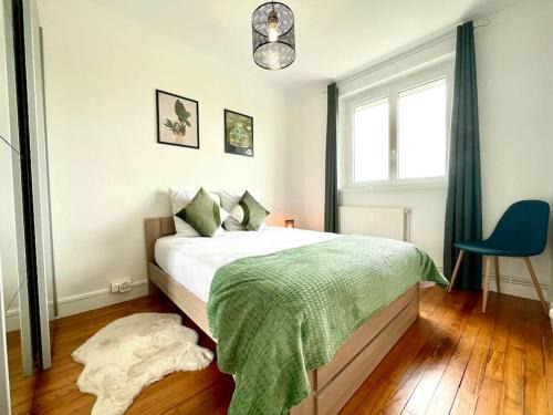 Oyonnax Apartment | Family-Friendly Appartement Le Cosy - Renovated 3 Bedrooms