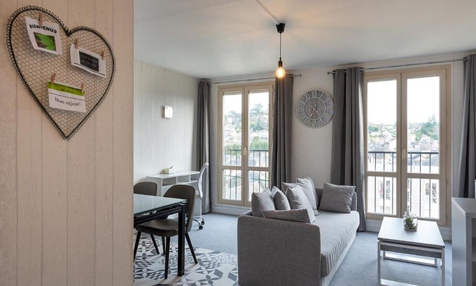 Brive-la-Gaillarde Apartment | Comfortable Appartement le Monédières: Pet-Friendly Stay