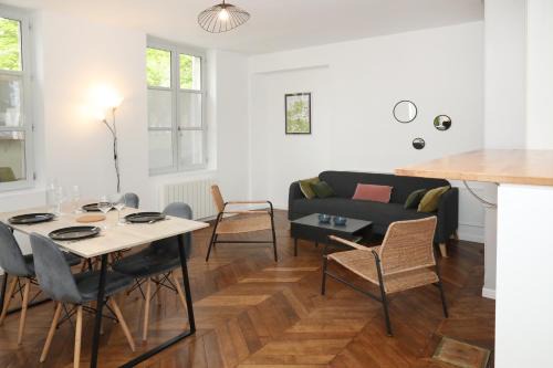 Senlis Apartment | Discover Appartement Le Saint-Pierre - Family and Pet Friendly