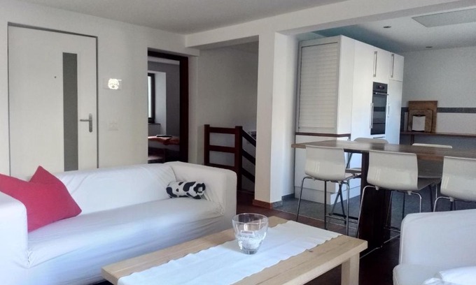 Intragna Apartment | Pet-Friendly Luigi Loft: Guest Rated 9.5 for Families