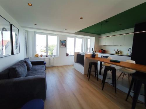 Malo-les-Bains Apartment | Appartement lumineux 5 min de la plage