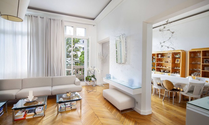 16th Arrondissement Apartment | Elegant Appartement Luxe Near Trocadero & Eiffel Tower