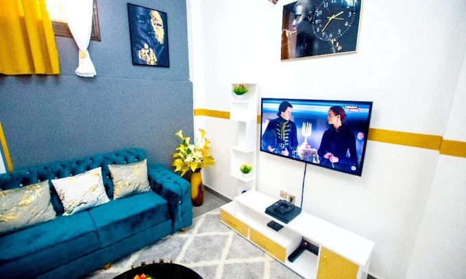 Douala Apartment | Comfortable Appartement Meublé - Perfect for Families & Pets