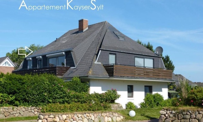Großmorsum Apartment | Pet-Friendly Appartement Morsum Kliff for Family Getaways