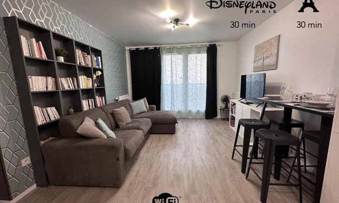 Bonneuil-sur-Marne Apartment | New Apartment Near Disney-Paris: Pet & Child Friendly