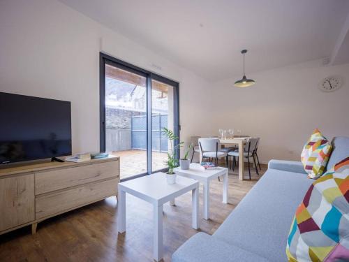 Peyragudes Apartment | Modern Apartment in Loudenvielle - Family Friendly & Close to Slopes
