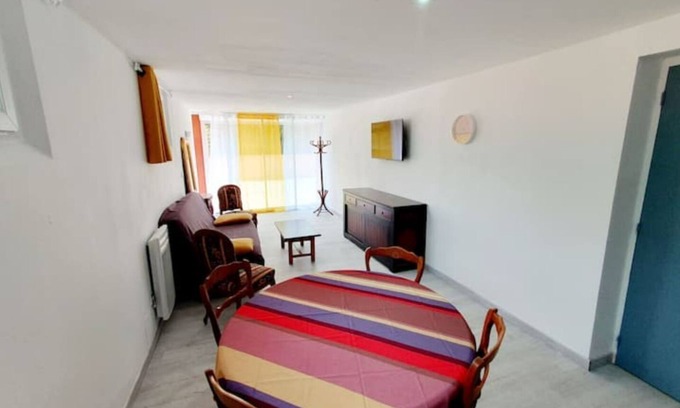 Maraussan Apartment | Modern Fully Equipped Apartment with Top Guest Ratings