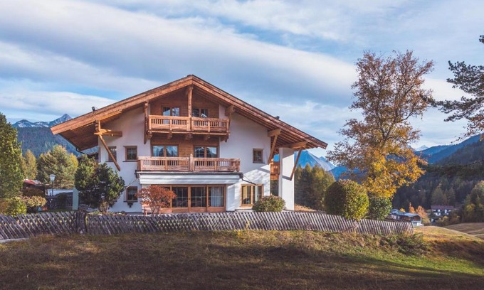 Seefeld in Tirol Apartment | Family-Friendly Appartement PANORAMA BLICK - 4 Star Stay