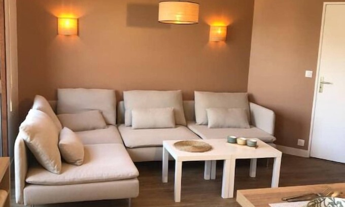 Diderot Apartment | Discover Appartement Paris Bois de Vincennes with Spa & Hot Tub