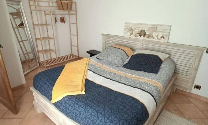 Utelle Apartment | Inviting Private Apartment in Family-Friendly Home