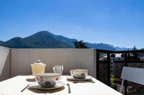 Annecy Apartment | Accessible Getaway near Lake and Shopping - Rated 9/10