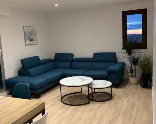 Poitiers Apartment | Modern Apartment with City Views - Highly Rated Stay!