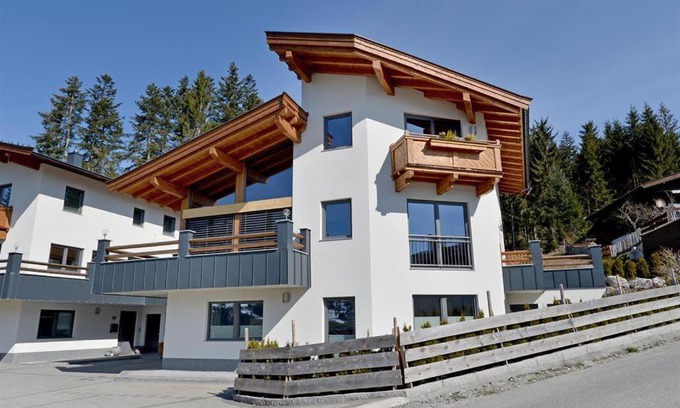 Ellmau Apartment | Exceptional Appartement Rehkitz - Pet & Child Friendly Stay