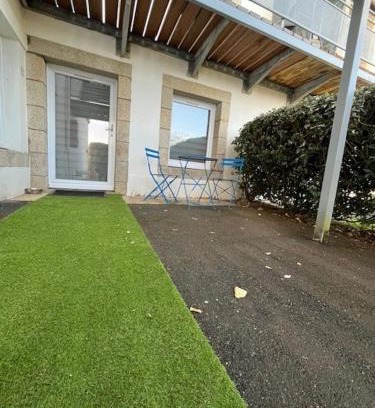 Kerfany-les-Pins Apartment | Tranquil Appartement Residence Castle Beach with Oceanfront Views