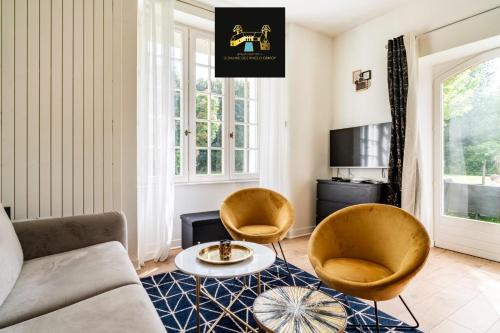 Ormoy-la-Riviere Apartment | Inviting Appartement Séjour Confort with Pool & Ocean Views