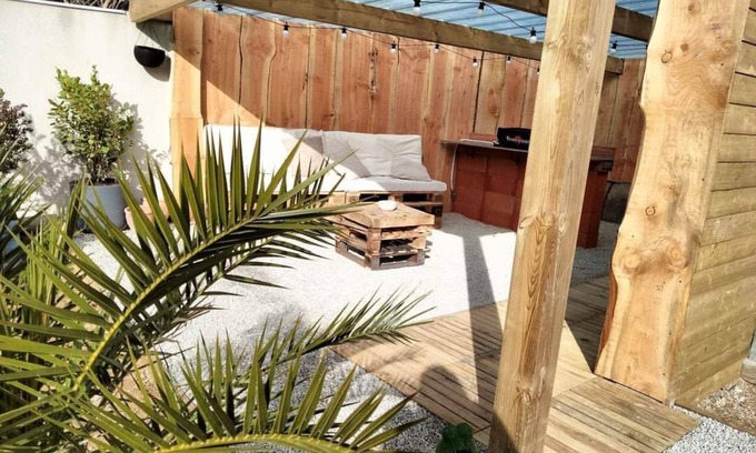 Saint-Quay-Perros Apartment | Independent Apartment with Family-Friendly Amenities