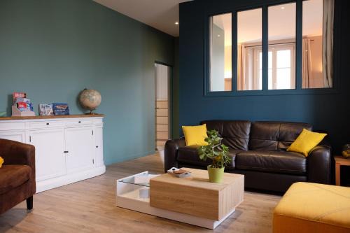 Rocabey - Alsace - Gare Apartment | Rocabey Ocean View Apartment: Guest Rated 9/10, Pet Friendly
