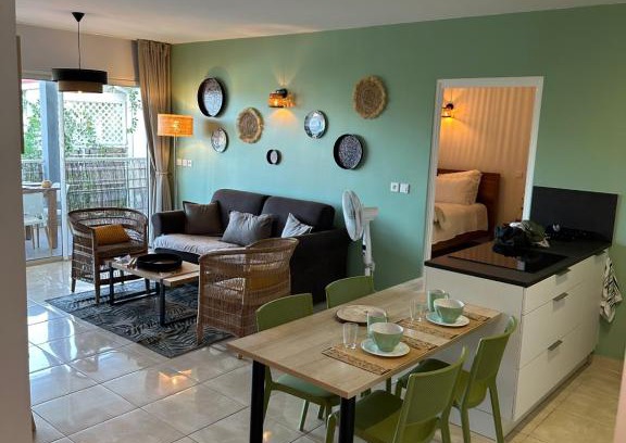 La Savane Apartment | Seek Serenity at Appartement Saint Martin Friars Bay Sunset Paradise
