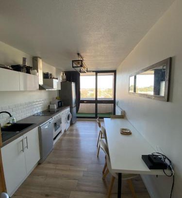 Pessac Apartment | Appartement spacieux et lumineux, idéalement situé