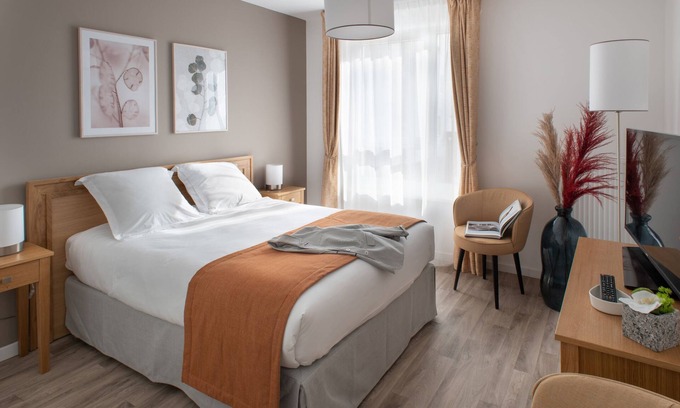 Mulhouse Apartment | Cozy Appartement Studio T1 with Pool and Spa Access